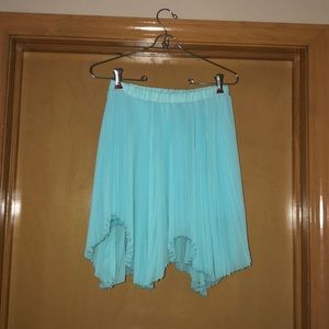 Flowy pleated aqua skirt